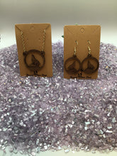 Load image into Gallery viewer, BDSM Primal Wolf Necklace &amp; Wolf Earrings Wood Set
