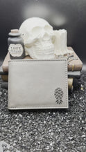 Load and play video in Gallery viewer, Upside Down Pineapple Gray Billfold Wallet
