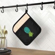Load image into Gallery viewer, Upside Down Pineapple Pot Holder
